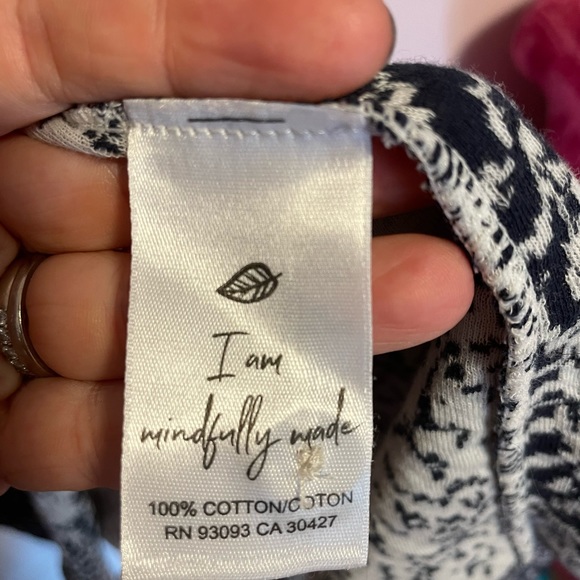 Nic + Zoe Cardigan - Picture 5 of 6